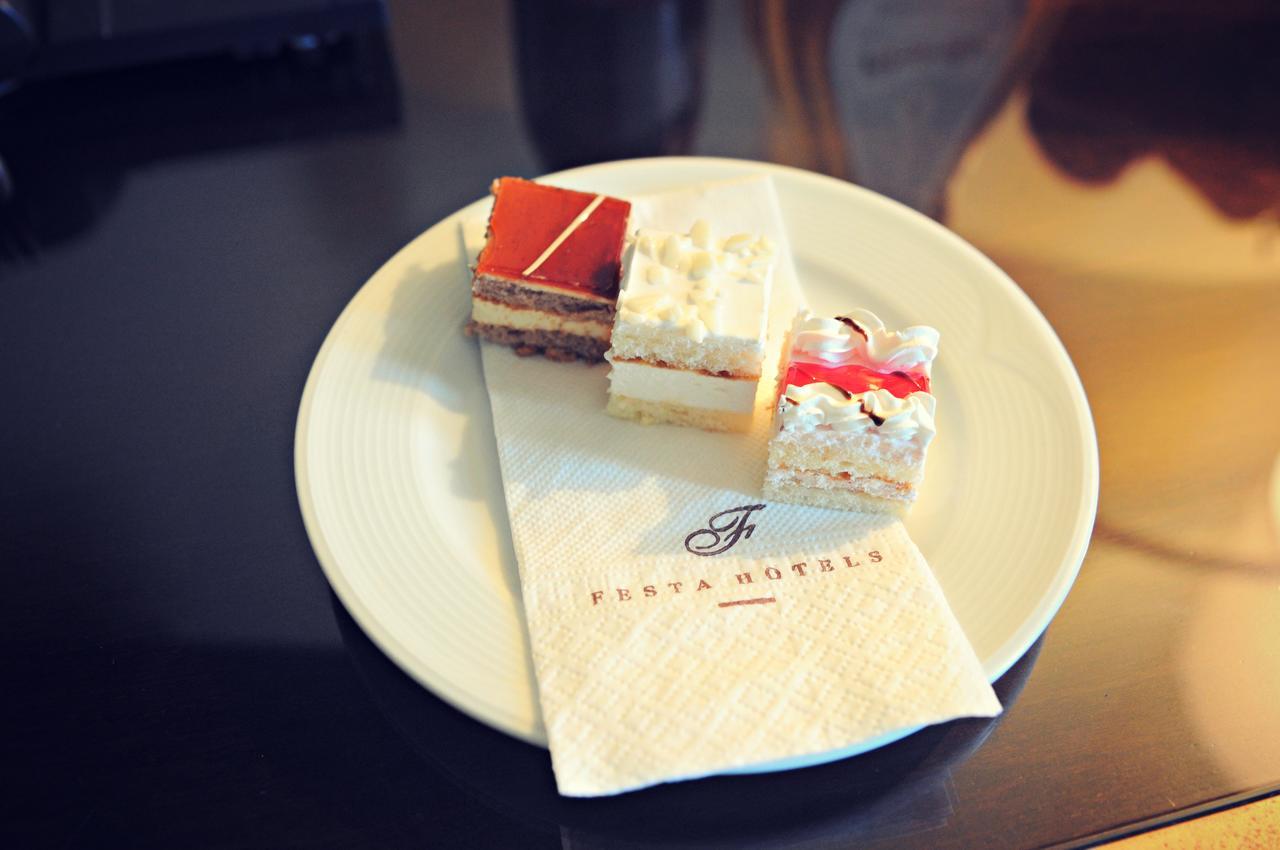Gardenia Hills Hotel 써니비치 외부 사진