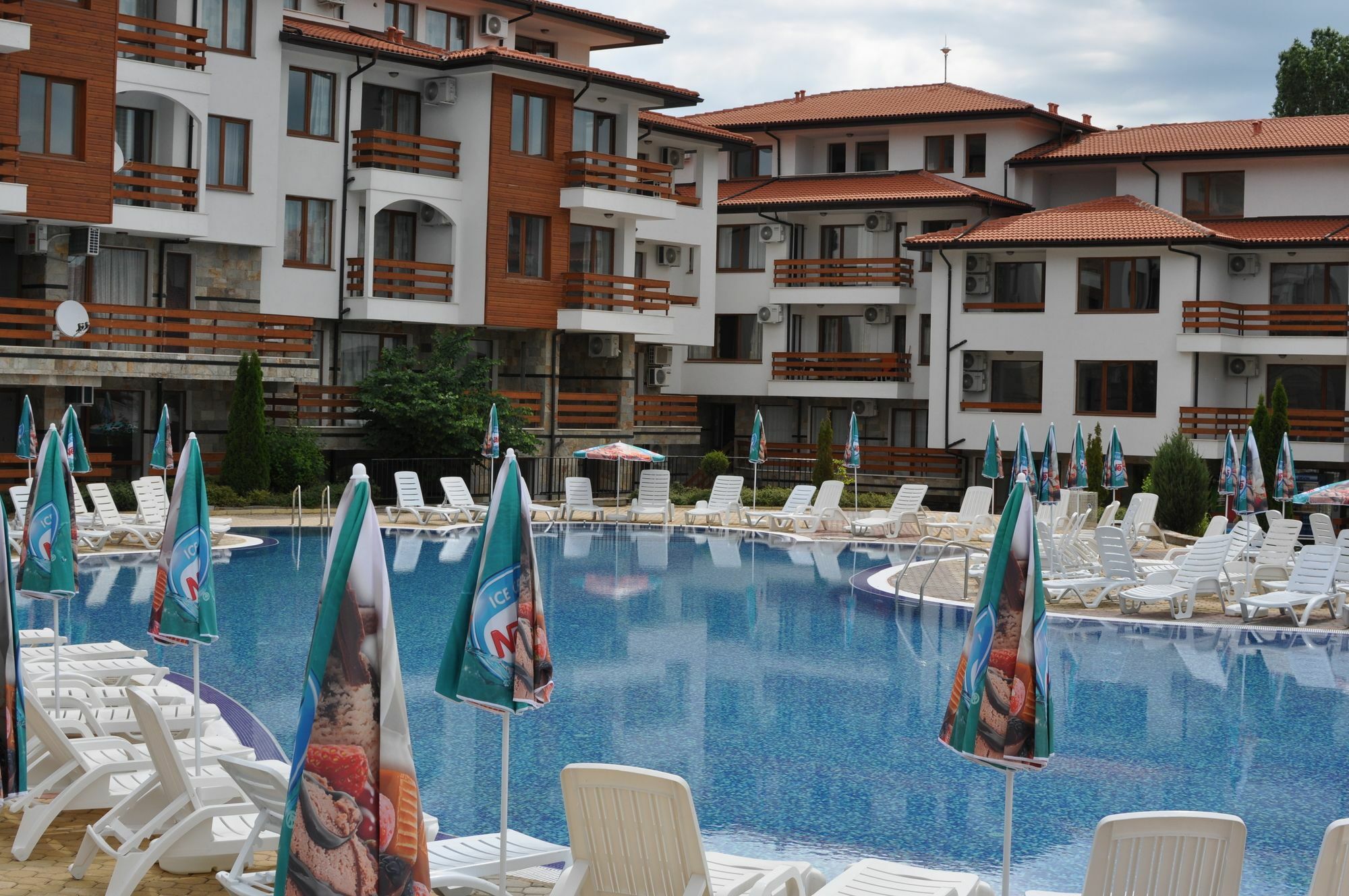 Gardenia Hills Hotel 써니비치 외부 사진